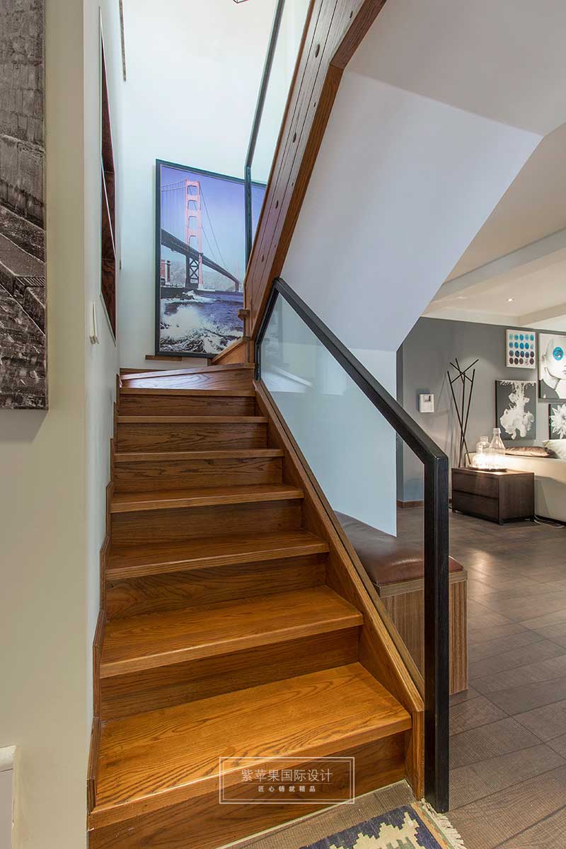 樓梯裝修實景圖